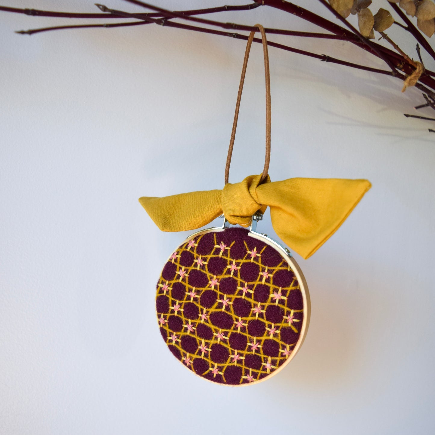 Holiday ornament 2023 - Glee